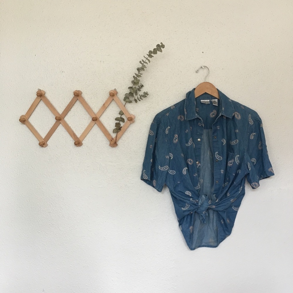 🎈VTG Denim Button Down